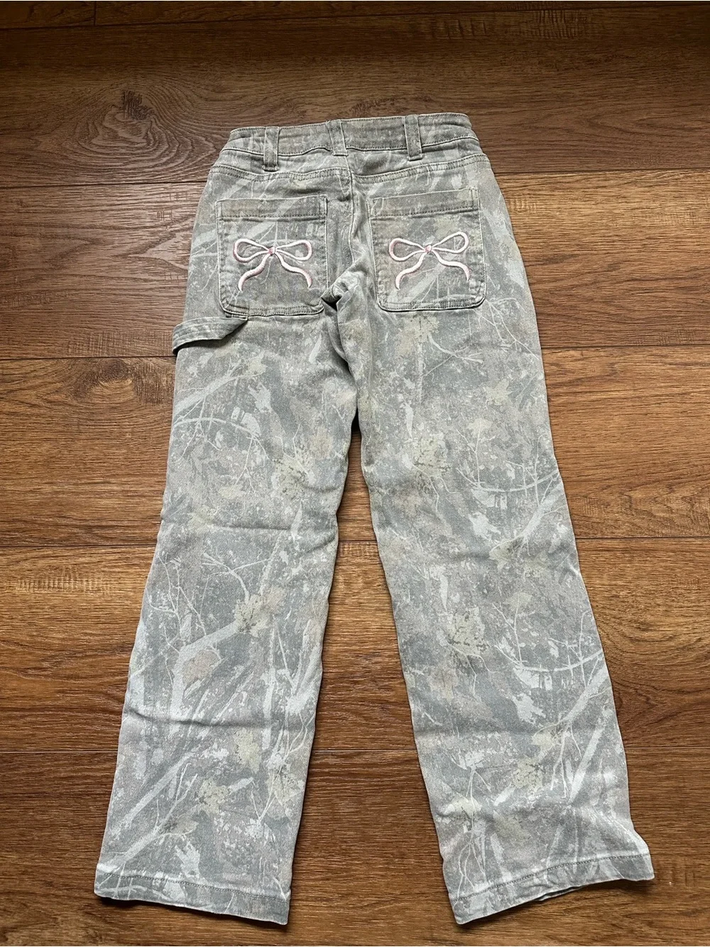 Girls Camo Bow Jeans